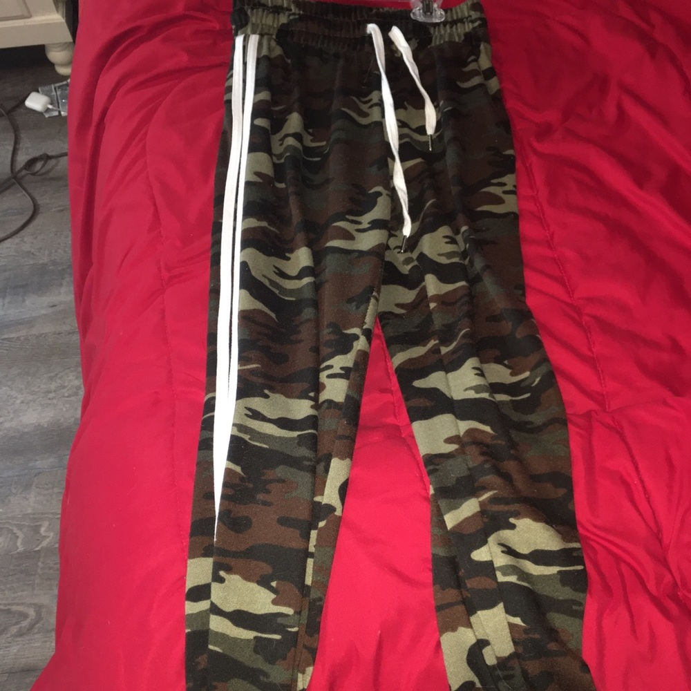 Camo joggers